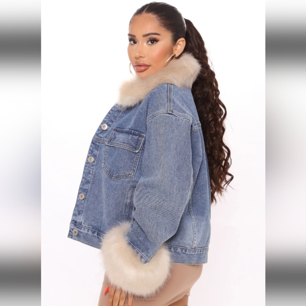 Fur Cuff Jean Jacket